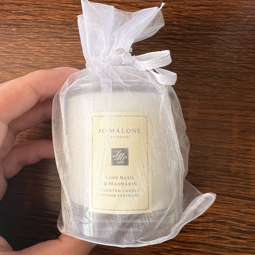 [SOLD] Brand New Jo Malone Lime Basil & Mandarin Candle (65g) in Gift Bag